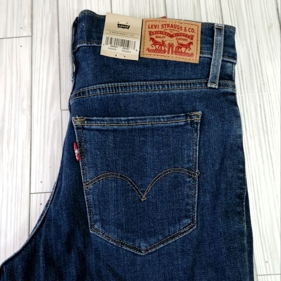 Levi's 311 Mid Rise Shaping Skinny Jean in Medium Wash Blue Size 27 NWT - Picture 12 of 12